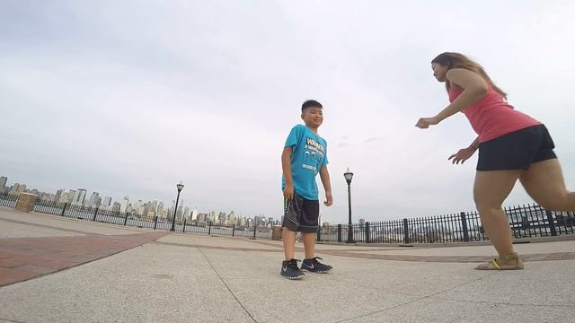 Taekwondo having fun doing crescent kick Adrian Pinos смотреть онлайн