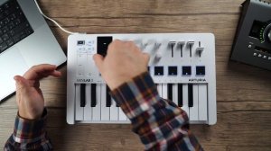 Arturia Minilab 3 | Почему она всем нравится? | Обзор компактной midi-клавиатуры | vs Akai MPK mk3
