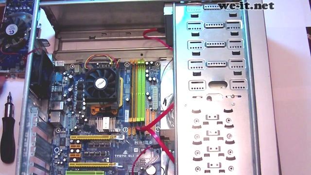 Установка видеокарты(видеоадаптера).mp4 смотреть онлайн