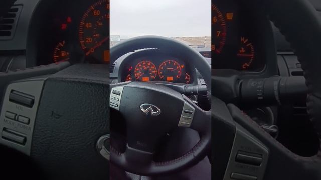 звук выхлопа Infinity G35 V6 3.5