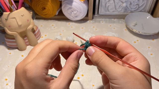 Crochet Camellia Flower Pattern| Crochet Flowers | Easy Crochet Tutorial