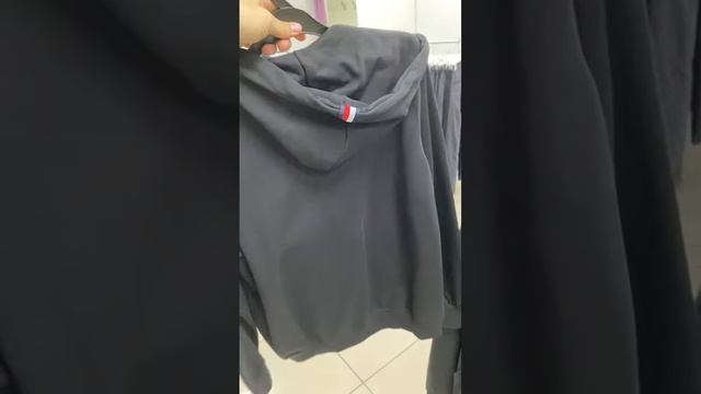 Спортивный костюм Tommy Hilfiger смотреть онлайн