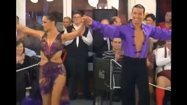 Красивые бальные танцы Какие они быстрые! Латина, Сальса смотреть онлайн