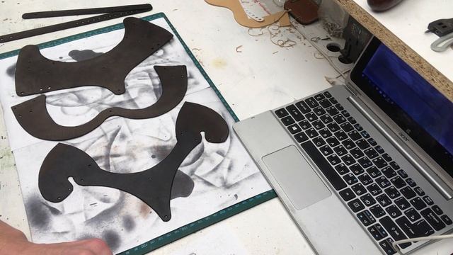 Маска кошки из кожи своими руками. Мастер класс из кожи. Выкройка PDF смотреть онлайн