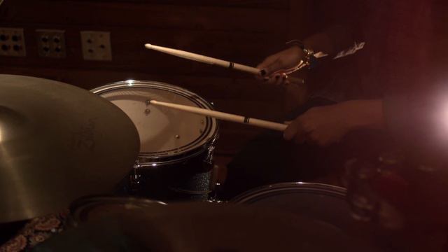 Sister Speak - Nirvana 'Smells Like Teen Spirit' (cover) смотреть онлайн
