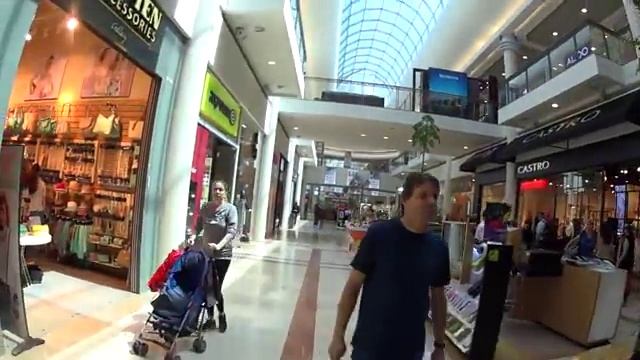 Ramat Aviv Shopping Mall, Tel Aviv, Israel - one of the city's most important shopping sites смотреть онлайн