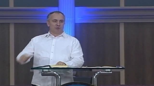 Виталий Вознюк "Иисуса достаточно " (31.12.2017) 2 служение смотреть онлайн