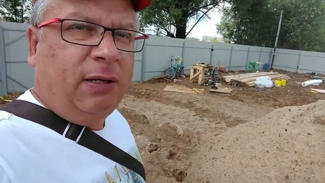 Бесплатная утрамбовка песчаной подушки под будущий фундамент смотреть онлайн