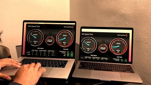 2019 Macbook Pro 13" i5 vs 2018 Macbook Pro 15" i7 performance Comparison смотреть онлайн