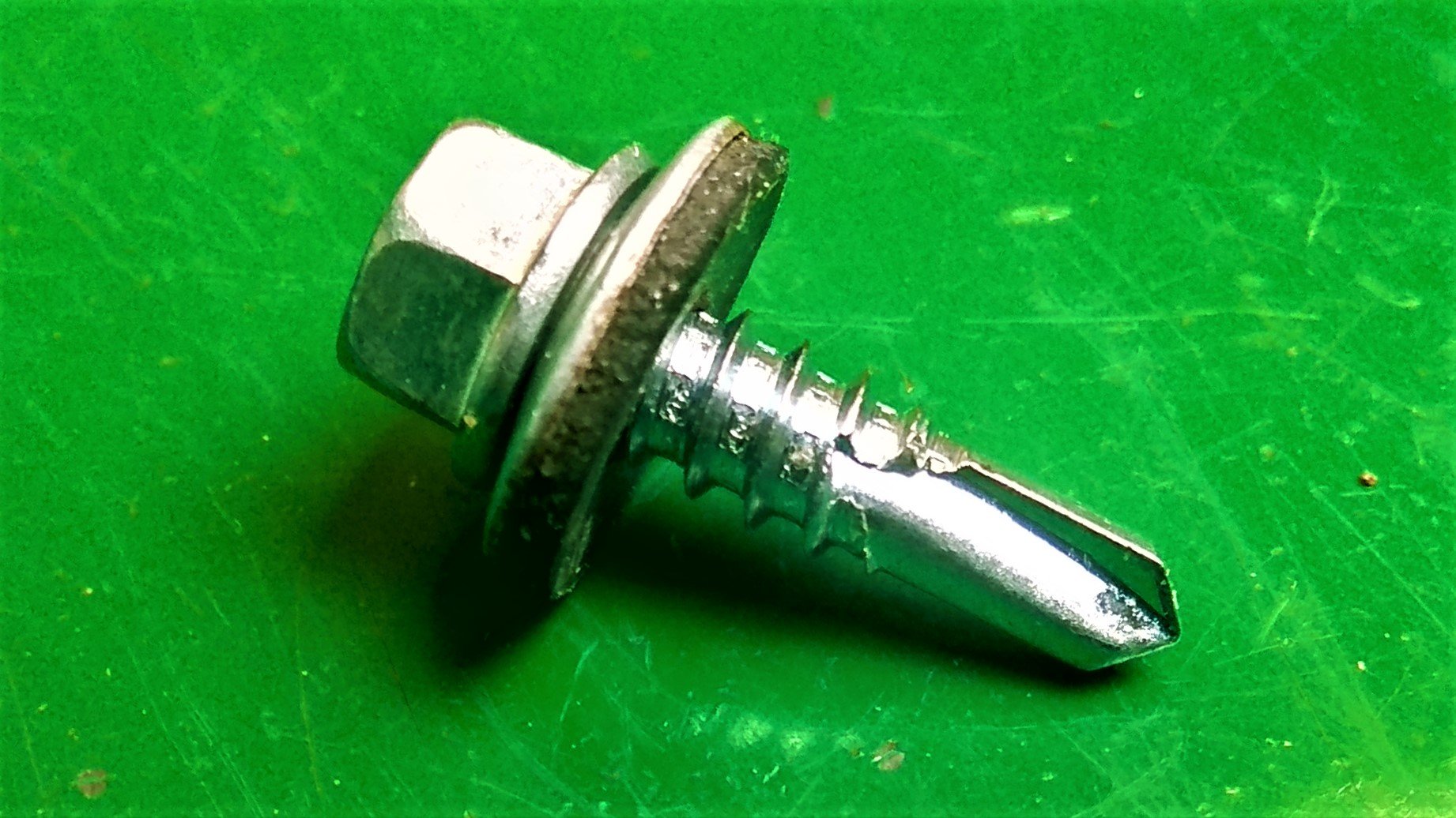 Вот как еще можно использовать саморезы смотреть онлайн