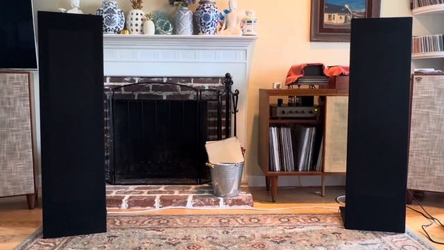 Nobsound vs Aretha with Magnepan LRS Plus. смотреть онлайн