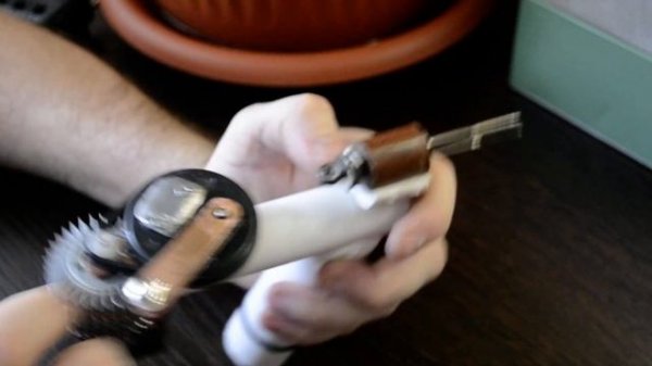 Машинка для валяния шерсти "Трезубец" www.livemaster.ru/feltingmachine