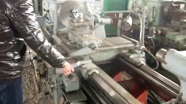 Токарно-винторезный 1М63 - 3000 смотреть онлайн