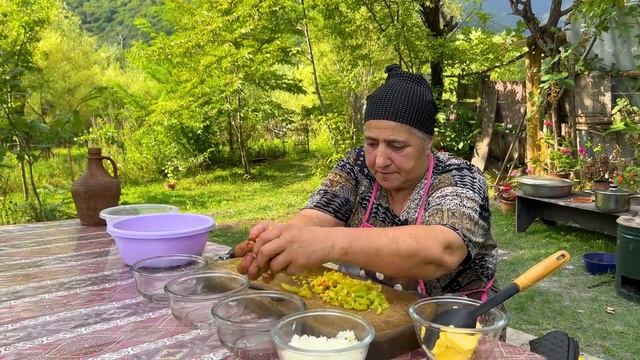 ГОТОВИМ ФРИКАДЕЛЬКИ КОФТЕ Азербайджанская Кухня Деревенская Кухня Рецепты смотреть онлайн