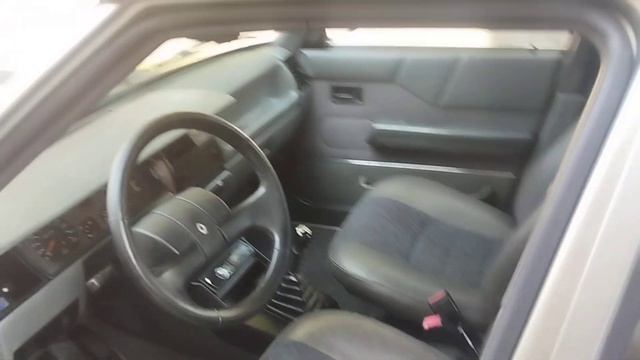 Renault 9 inyección 98 original смотреть онлайн