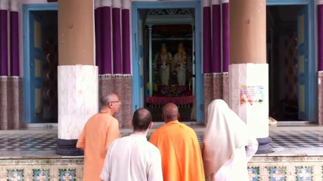 Darsana of Gauridasa Pandita's Deities at Kalna --26-Oct-2013 смотреть онлайн