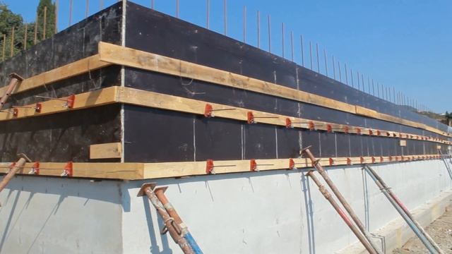 Строительство дома в Крыму на склоне горы, Южный Берег Крыма - часть 2 смотреть онлайн