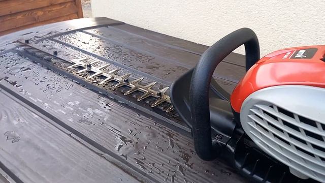MDT HT55B Petrol Hedge Trimmer Demo смотреть онлайн