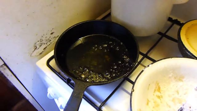 жареный карась смотреть онлайн