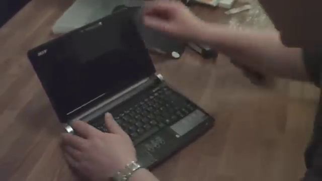 Unboxing Acer Aspire One D250 смотреть онлайн