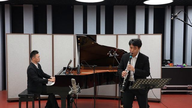 Schumann Fantasiestücke Opus 73 Für Klavier und Klarinette RuiHan LI смотреть онлайн