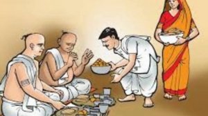 सपने में मरे हुए व्यक्ति परिवार वालो को जिन्दा देखना मतलब| मृत माता पिता, भाई बहन, पति पत्नी  देखना