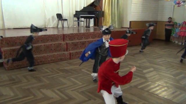 Запорожская ДШИ №4 - "Щелкунчик", ансамбль "Эредан", отд.хореографии 2016 смотреть онлайн