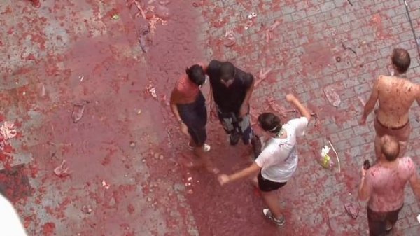 La Tomatina Festival, Tomato fight in Spain - Travel Yourself