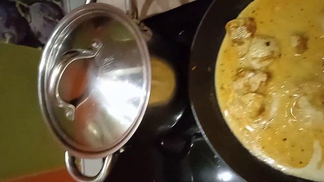 готовка курица карри в кокосовом молоке Elementaree