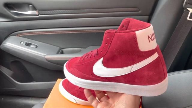 Nike Blazer Mid 77 Suede Team Red shoes смотреть онлайн