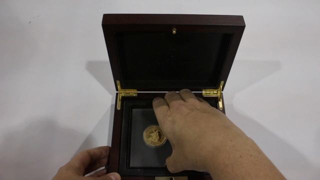 The Trade Dollar Collection - East India Company смотреть онлайн