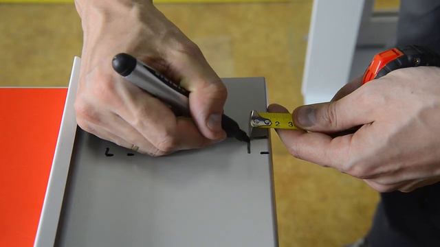 Как правильно подрезать отлив. Откосы Железный Феликс