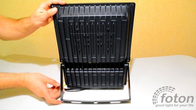 Светодиодный прожектор LP 100W 220V IP67 Econom 6000К