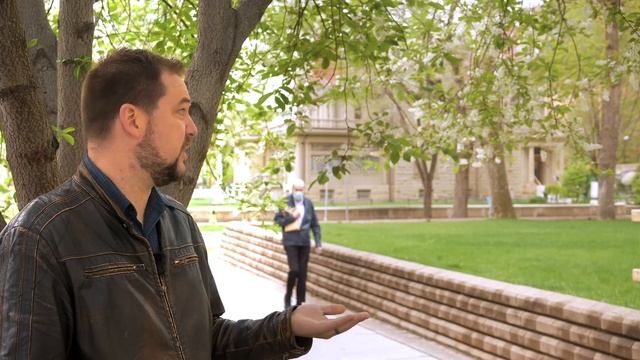 Atomos Ninja V Vs. Blackmagic Video Assist 12G – What's The Best Off-camera Recorder?