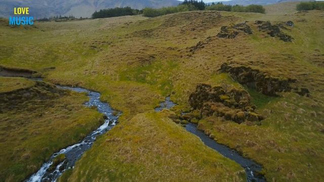 Водопады.4K Video Ultra HD Relaxing Music - Unbelievable beauty Waterfall смотреть онлайн