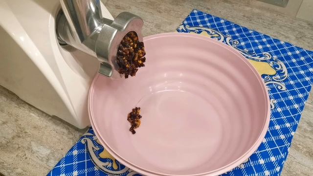 Каждая ЛОЖКА бесценна! ВИТАМИННАЯ паста из сухофруктов с мёдом, для укрепления иммунитета! смотреть онлайн