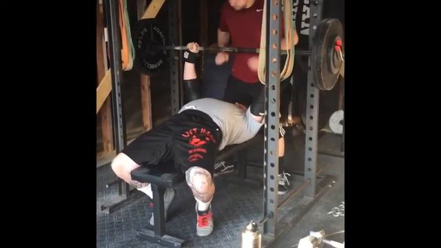 250 close grip after 100 rep Dumbbells 04/25/2016 смотреть онлайн