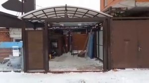 Особенности монтажа ворот под навесом