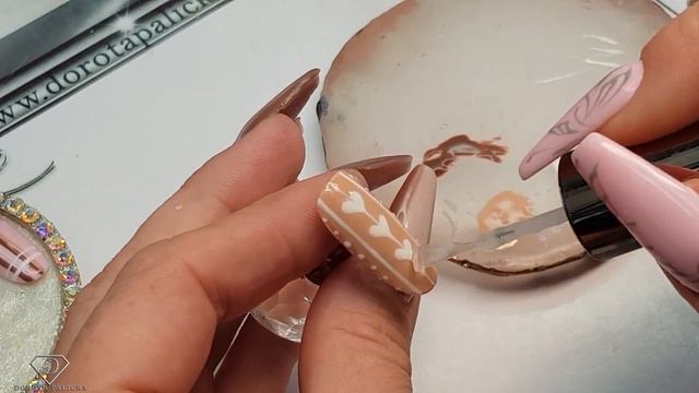 Quick and Easy Christmas nail art. Easy Xmas nail designs. смотреть онлайн