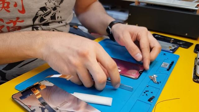 Замена дисплейного модуля HUAWEI P20 Lite смотреть онлайн