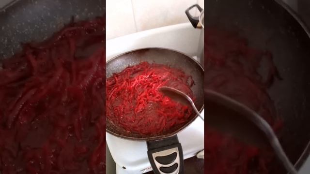 Еда с любовью ♥️ готовим борщ?