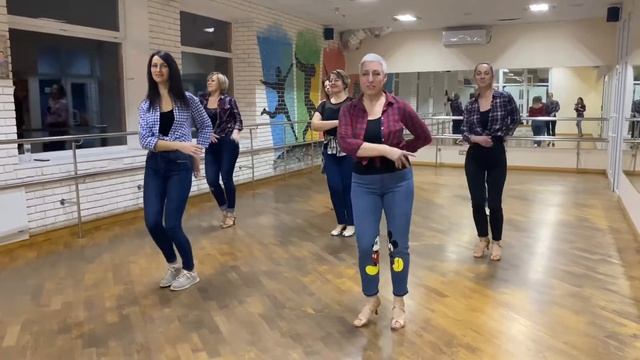 Bachata Lady Style. Dance school Rudi. December 2020 смотреть онлайн