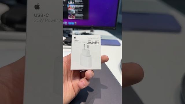 Сколько весит оригинальный блок Apple 20w?! ⚡️ смотреть онлайн