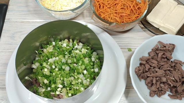 Невероятно вкусный салат из СВИНОГО СЕРДЦА с корейской морковкой и сыром!!! смотреть онлайн