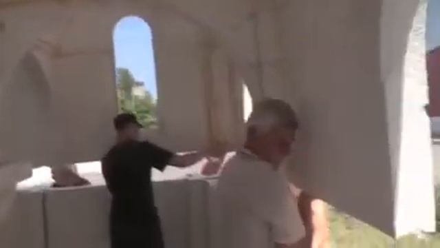 Пенопластовые храмы. О стройках и благодати. смотреть онлайн