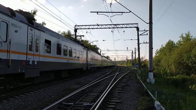 Электропоезд ЭП2Д-0121 ЦППК станция Каналстрой 4.06.2022 смотреть онлайн