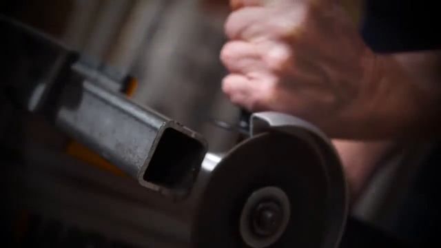 WORX WX712 Smerigliatrice angolare. IT смотреть онлайн