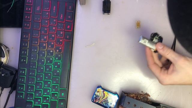 Почему Smoant Charon/Battlestar BABY мигает красным? смотреть онлайн
