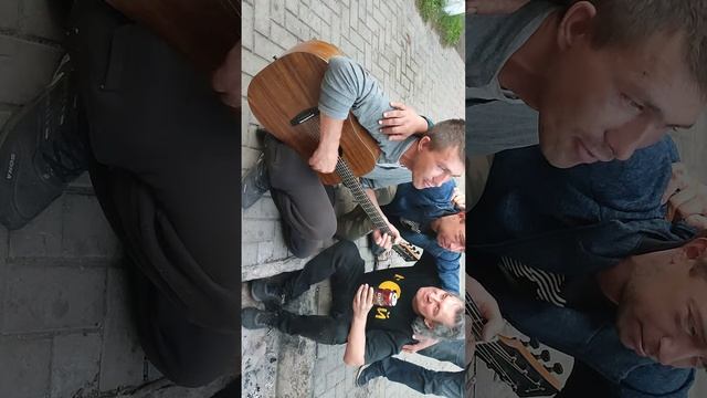 день гибели В.Цоя на богословском кладбище Санкт-Петербург смотреть онлайн