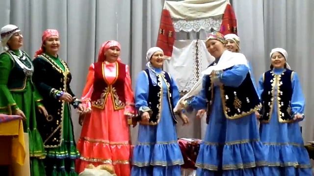 Народный ансамбль башкирской песни "Дустар" - Народный обряд "Орсык туйы" смотреть онлайн